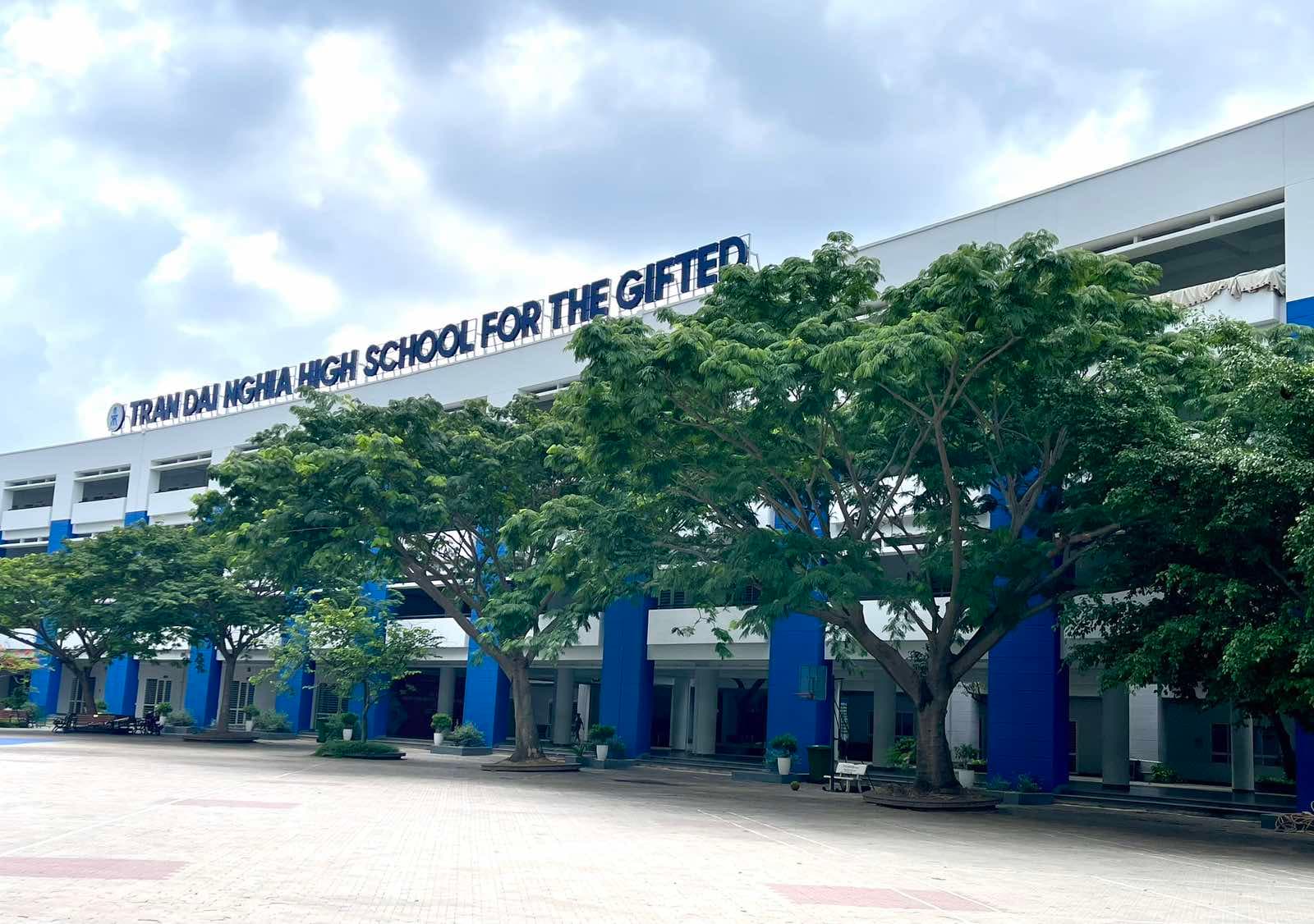 THPT Chuyên Trần Đại Nghĩa
